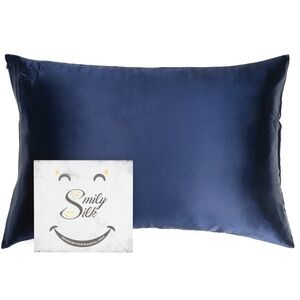 NWT Smily Silk Pillowcase - 100% Pure Mulberry Silk - 22Momme Highest Grade 6A